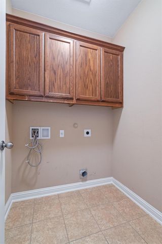 620 Middle Creek DR, Buda, TX 78610
