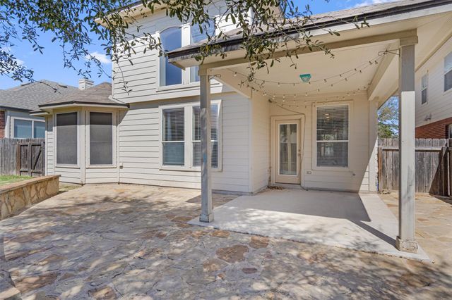 620 Middle Creek DR, Buda, TX 78610