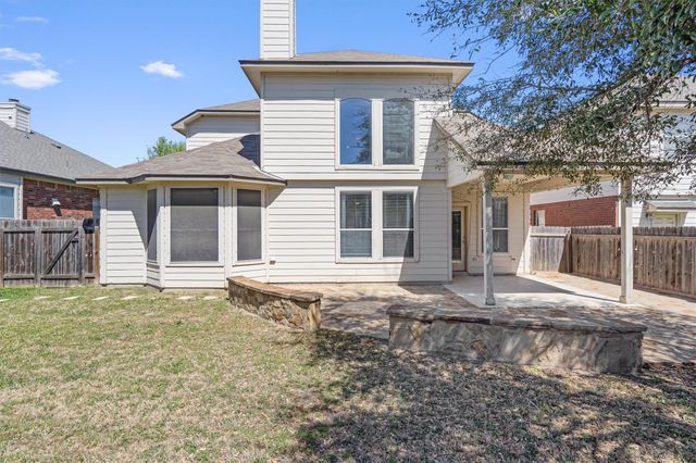620 Middle Creek DR, Buda, TX 78610