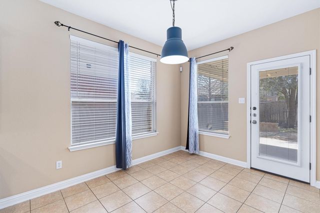 620 Middle Creek DR, Buda, TX 78610