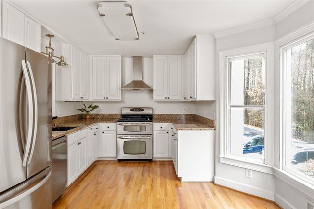 206 Cameron Place SE, Atlanta, GA 30339