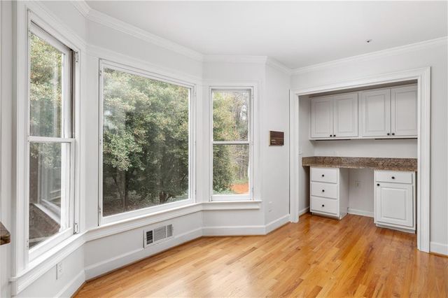 206 Cameron Place SE, Atlanta, GA 30339