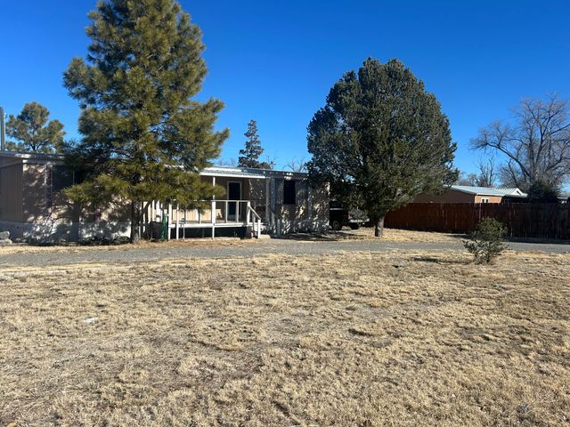 717 W Allen Avenue, Estancia, NM 87016