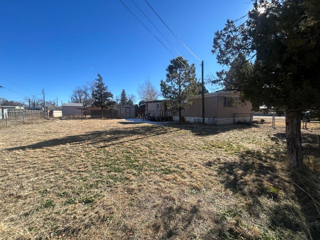 717 W Allen Avenue, Estancia, NM 87016