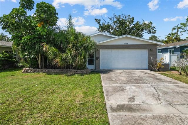 1889 MONTANA AVENUE NE, St Petersburg, FL 33703