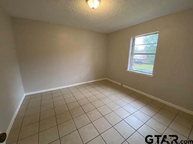 4213 Edinburgh, Tyler, TX 75703