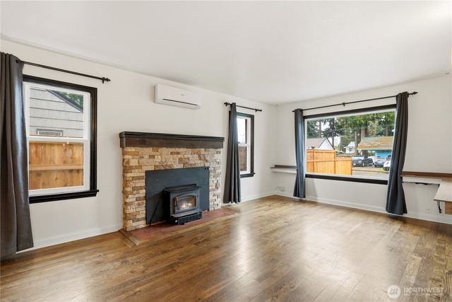 226 SW 131st Street, Burien, WA 98146