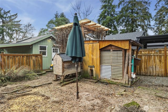 226 SW 131st Street, Burien, WA 98146