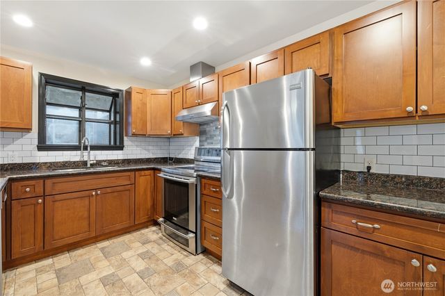 226 SW 131st Street, Burien, WA 98146