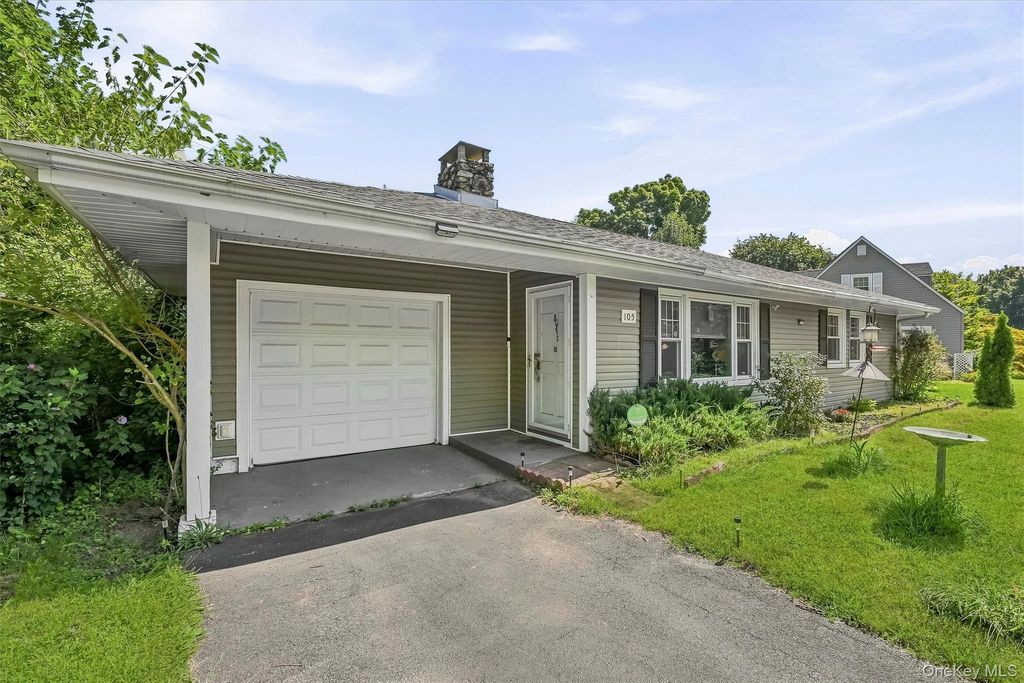 105 Pine Drive, New Windsor, NY 12553 — photo 5