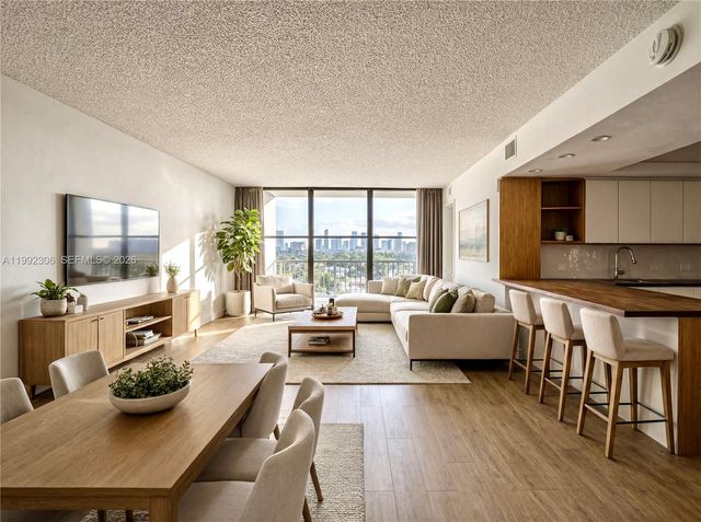 1000 Parkview Dr 723, Hallandale Beach, FL 33009