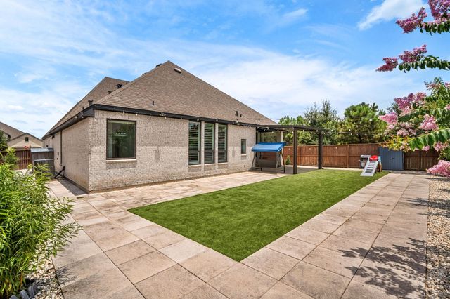 2438 Magnolia Bloom Court, Brookshire, TX 77423