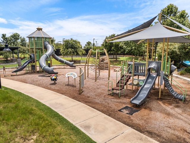 2438 Magnolia Bloom Court, Brookshire, TX 77423