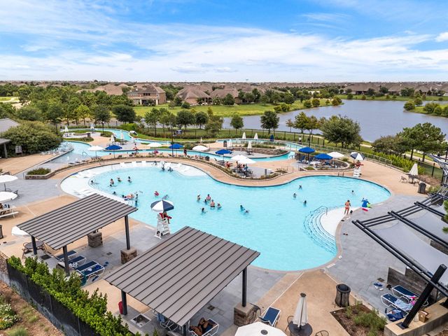 2438 Magnolia Bloom Court, Brookshire, TX 77423