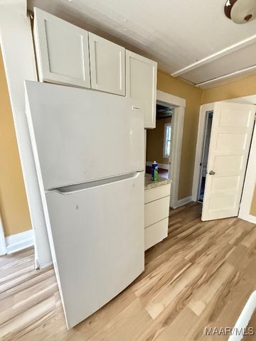 1605 WEST Street, Montgomery, AL 36106