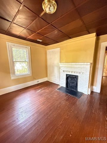 1605 WEST Street, Montgomery, AL 36106