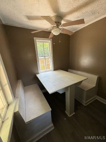 1605 WEST Street, Montgomery, AL 36106