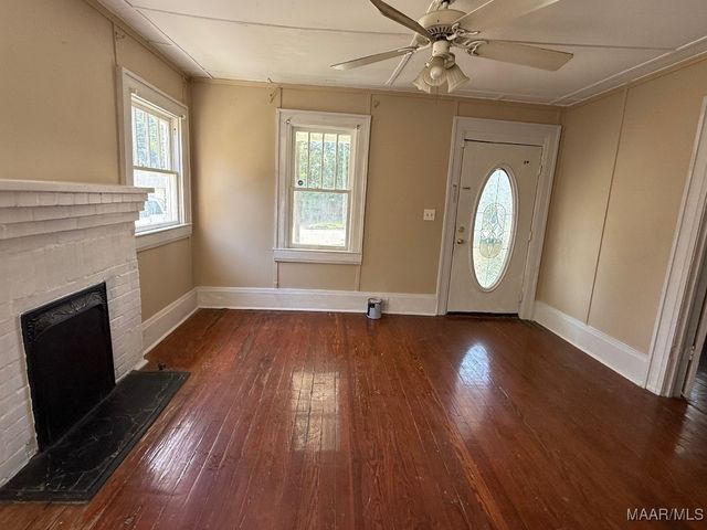 1605 WEST Street, Montgomery, AL 36106