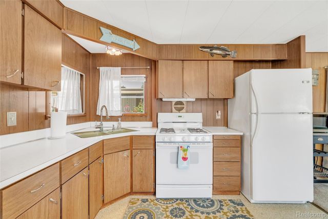 5203 Main Street 160, Lexington Village, MI 48450