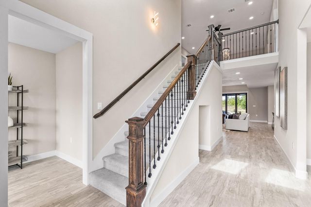 19123 Grandview Point, Montgomery, TX 77356