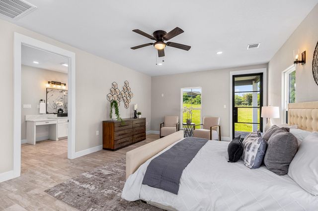 19123 Grandview Point, Montgomery, TX 77356