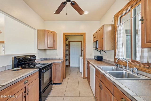 2002 E FRONTAGE Road, Tumacacori, AZ 85640
