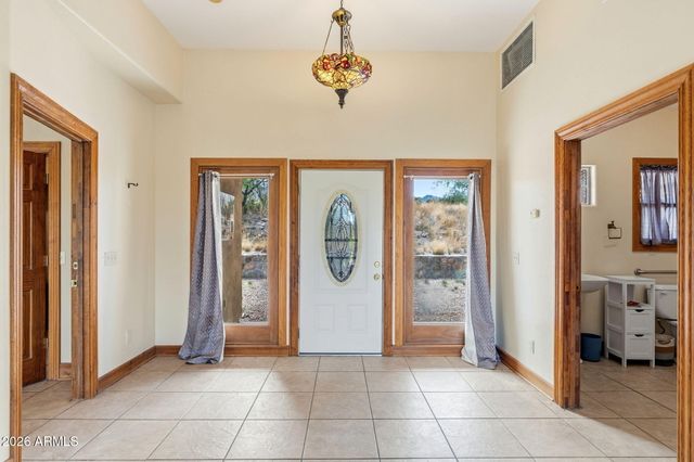 2002 E FRONTAGE Road, Tumacacori, AZ 85640