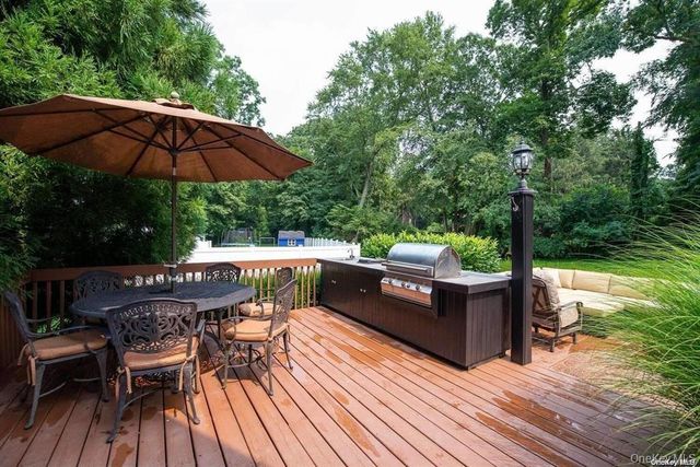 174 Lodge Avenue, Huntington Station, NY 11746