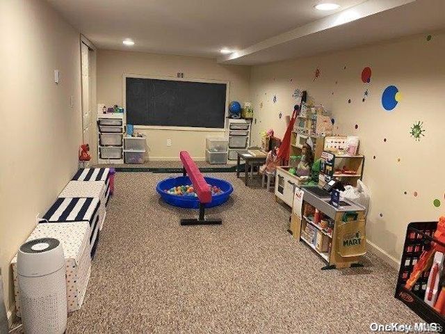 174 Lodge Avenue, Huntington Station, NY 11746
