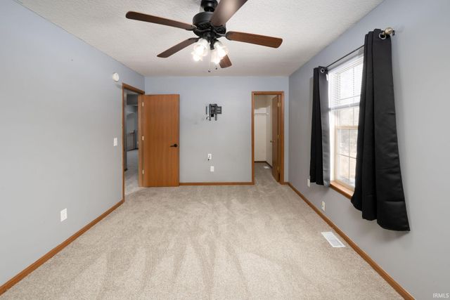 122 Spring Forest Court, Fort Wayne, IN 46804