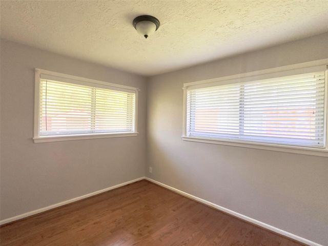 1418 Murrayhill Drive, Houston, TX 77043