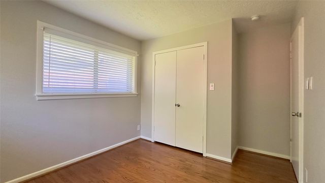 1418 Murrayhill Drive, Houston, TX 77043
