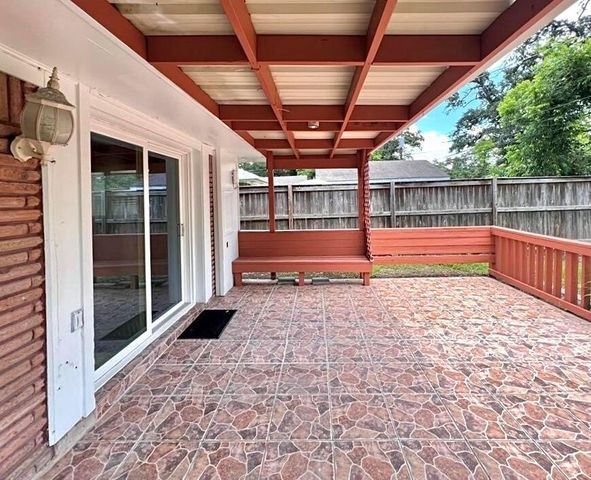 1418 Murrayhill Drive, Houston, TX 77043