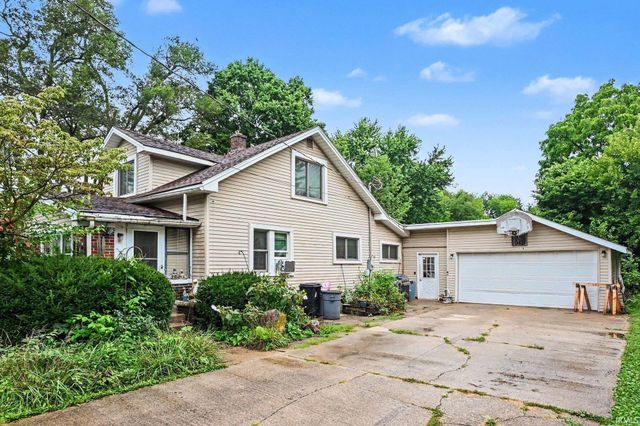 2009 Berkey Avenue, Goshen, IN 46526