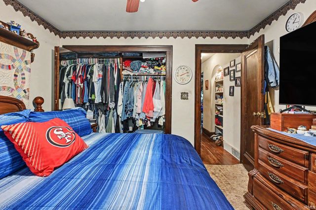 2009 Berkey Avenue, Goshen, IN 46526
