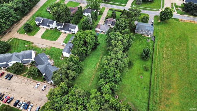 2009 Berkey Avenue, Goshen, IN 46526