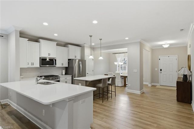 3234 Riley Ford Trail, High Point, NC 27265