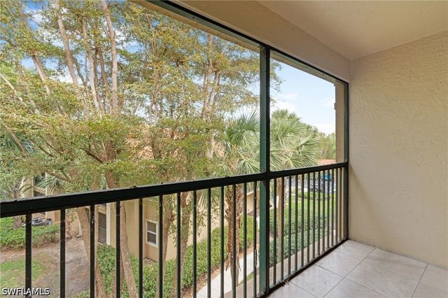 8940 Colonnades CT E 734, Bonita Springs, FL 34135