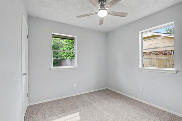700 Lloyd Avenue, Midwest City, OK 73130