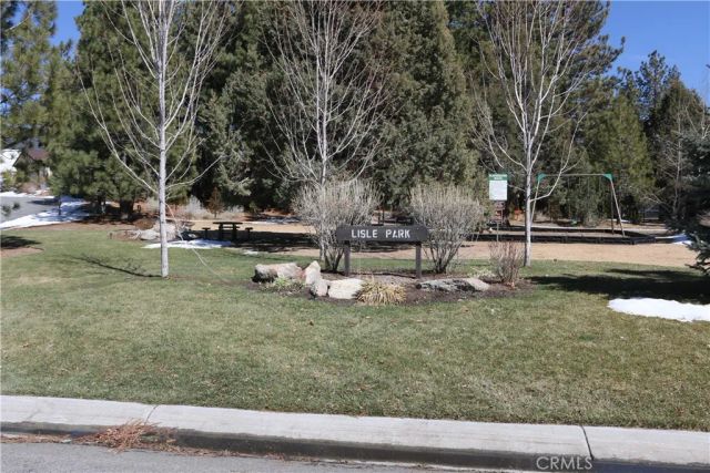 275 Meadow North, Big Bear Lake, CA 92315