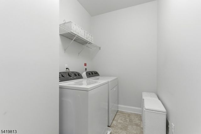 14 Gable Walk, Livingston Twp., NJ 07039