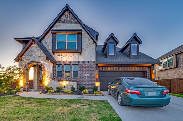 3149 Deer Lake Lane, Mesquite, TX 75181