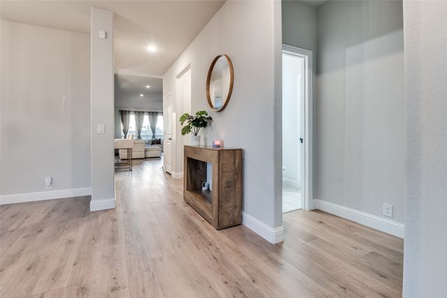 3149 Deer Lake Lane, Mesquite, TX 75181