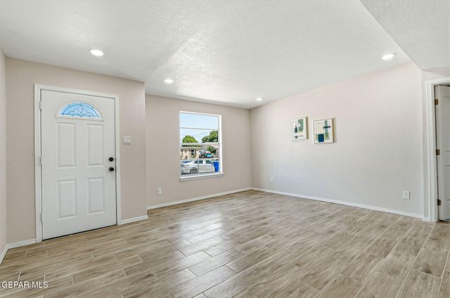 10477 MACKINAW Street, El Paso, TX 79924