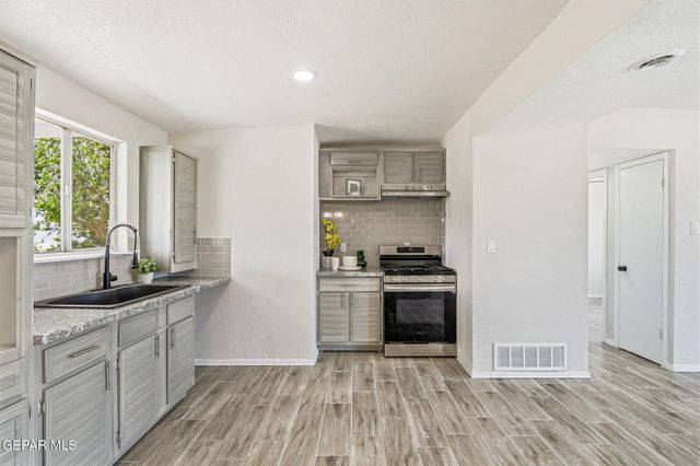 10477 MACKINAW Street, El Paso, TX 79924
