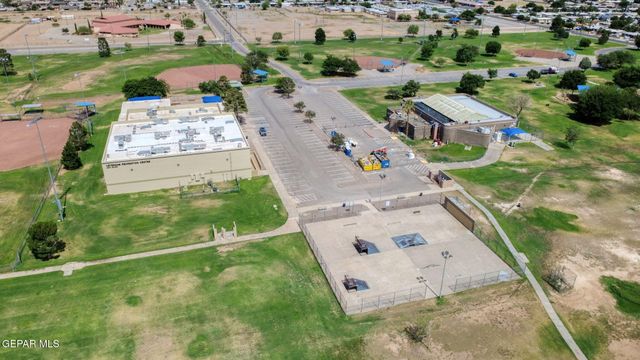 10477 MACKINAW Street, El Paso, TX 79924