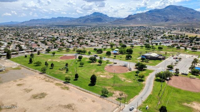 10477 MACKINAW Street, El Paso, TX 79924