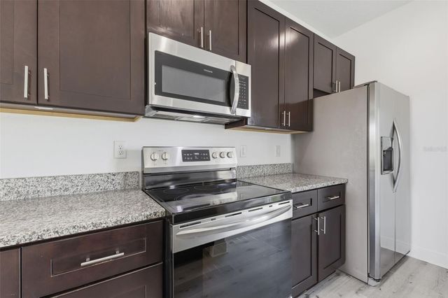 105 CIMARRON LANE, Kissimmee, FL 34759