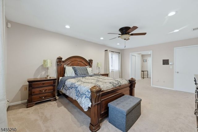 41 Florham Rd, Parsippany-troy Hills Twp., NJ 07054