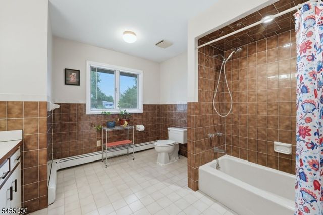 41 Florham Rd, Parsippany-troy Hills Twp., NJ 07054
